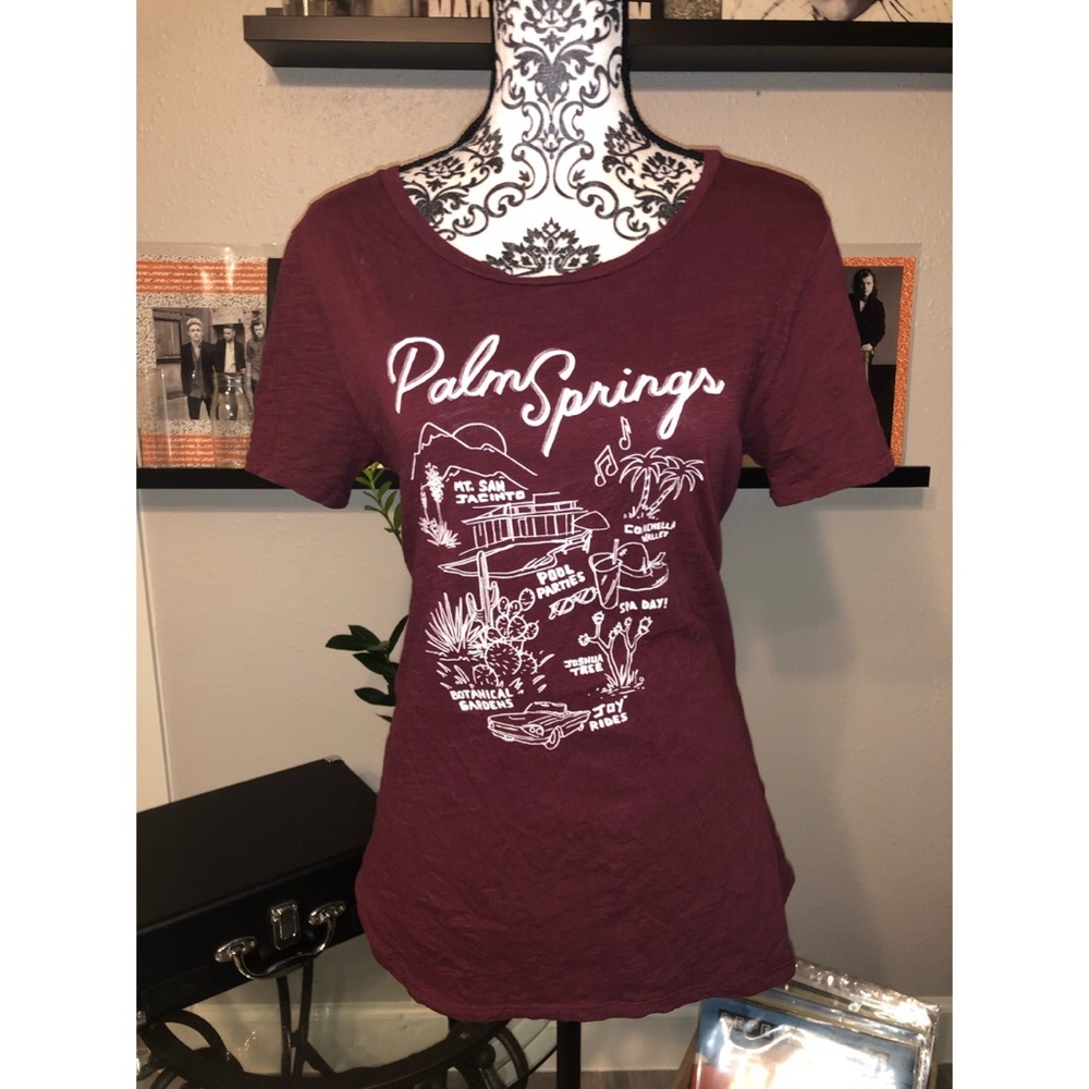 Old Navy California Graphic Tee Shirt Medium